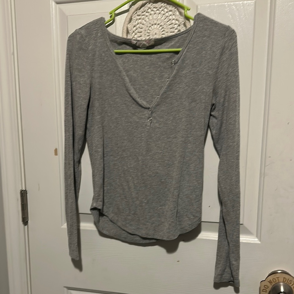 Gray Long Sleeve Women's Top